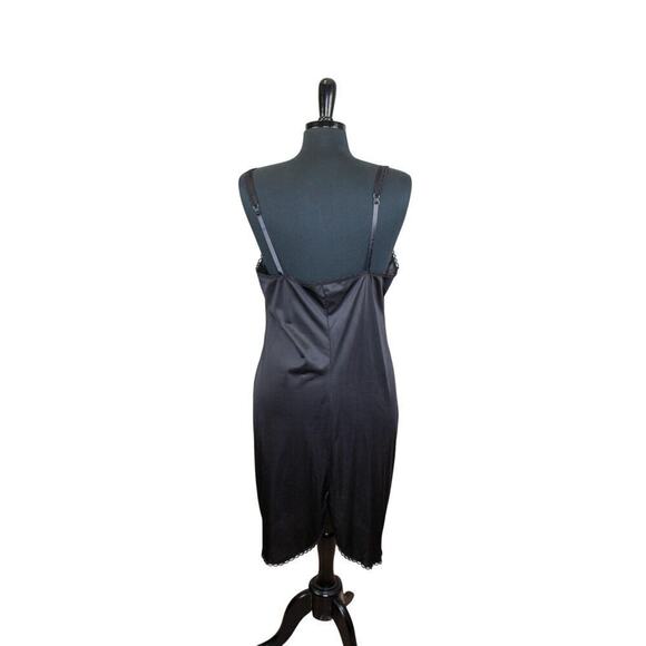 Vintage Vanity Fair Black Full Slip Lace Trim Lingerie Nightgown Nylon - Picture 2 of 3